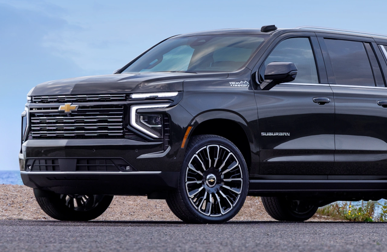Chevrolet Suburban 5 Vehicle gallery slider 1280 × 854