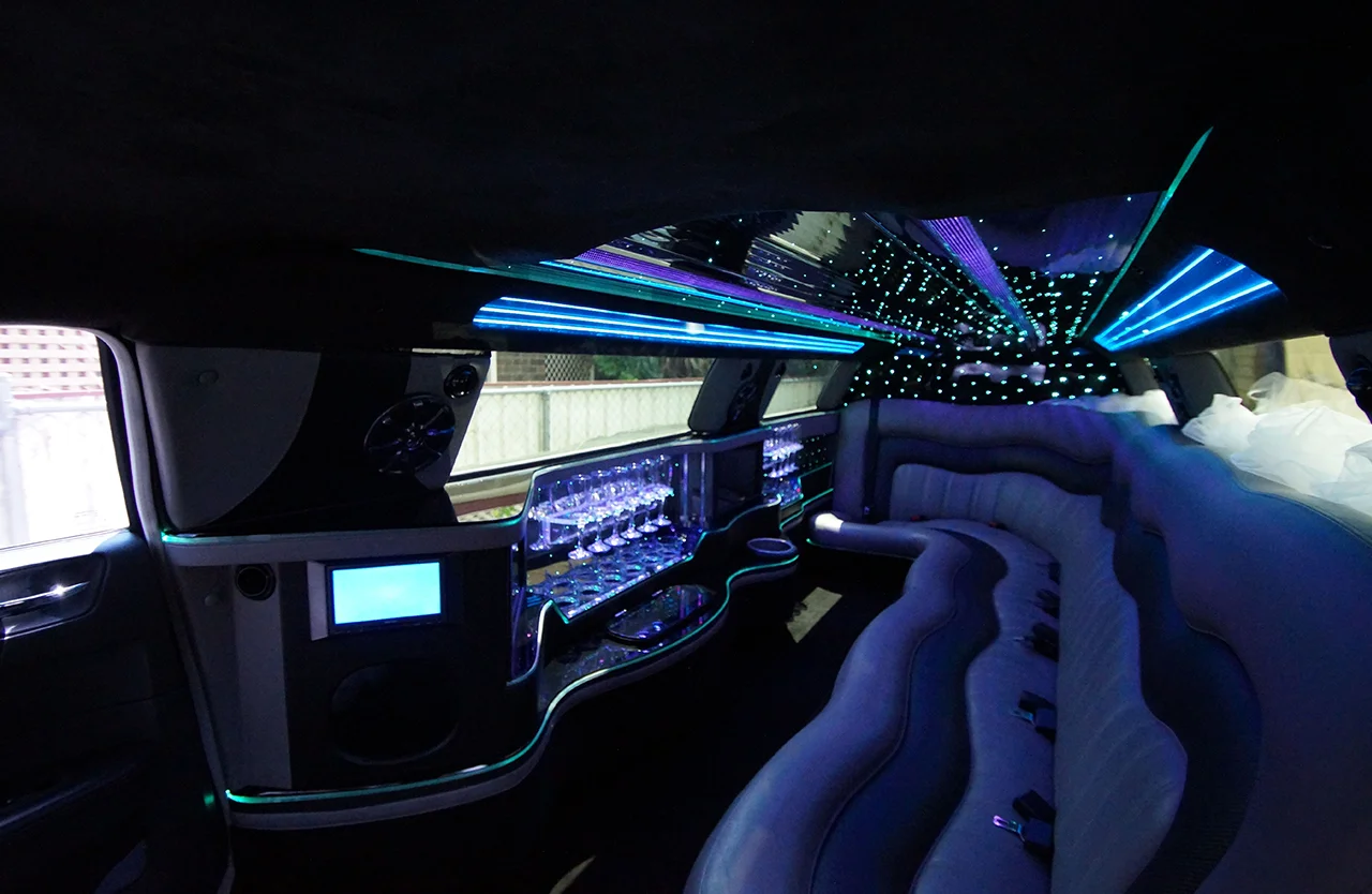 GMC Yukon XL Stretched Limousine 4 Vehicle gallery slider 1280 × 854