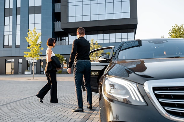 Luxury Rides Across The City On Demand