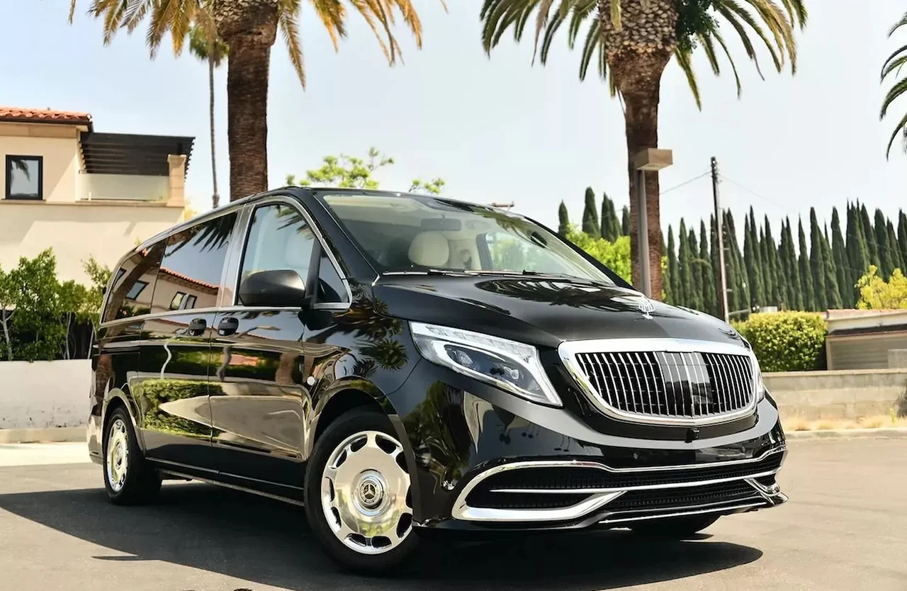 Mercedes-Benz V-Class Maybach 6 Vehicle gallery slider 1280 × 854