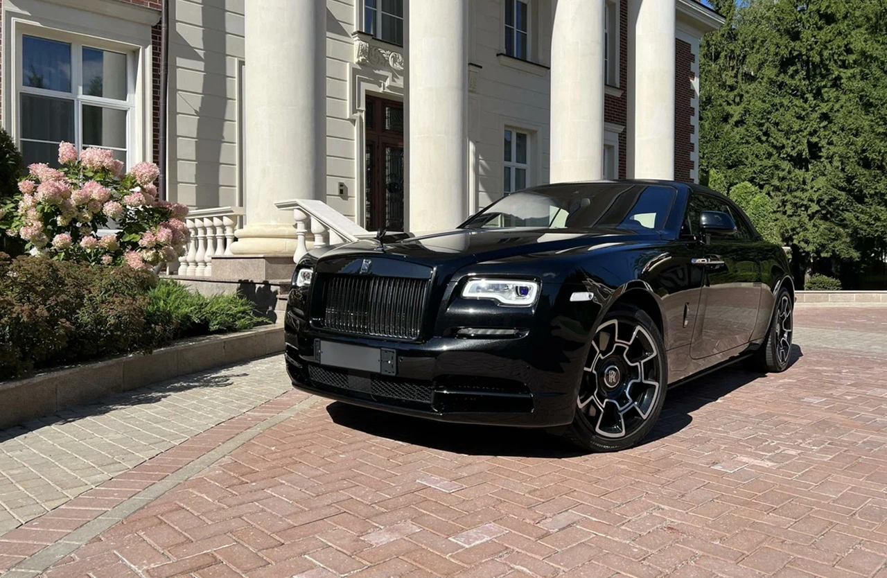 Rolls Royce Dawn 3 Vehicle gallery slider 1280 × 854