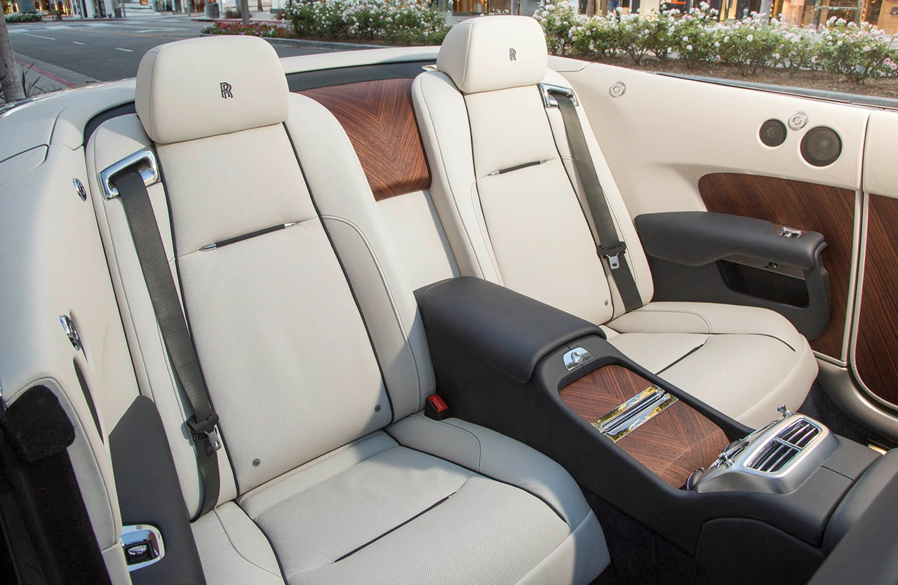 Rolls Royce Dawn 4 Vehicle gallery slider 1280 × 854