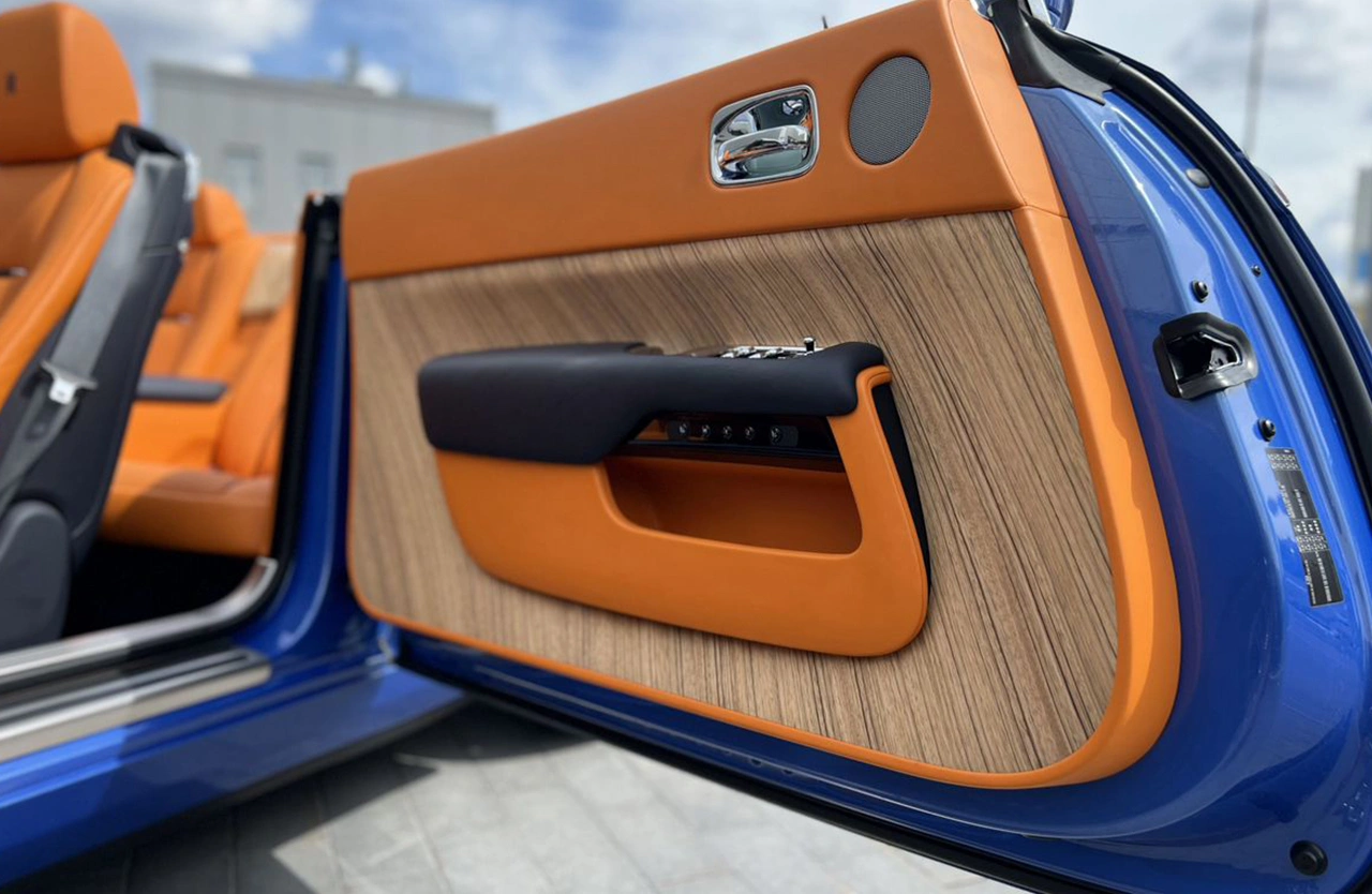 Rolls Royce Dawn 5 Vehicle gallery slider 1280 × 854