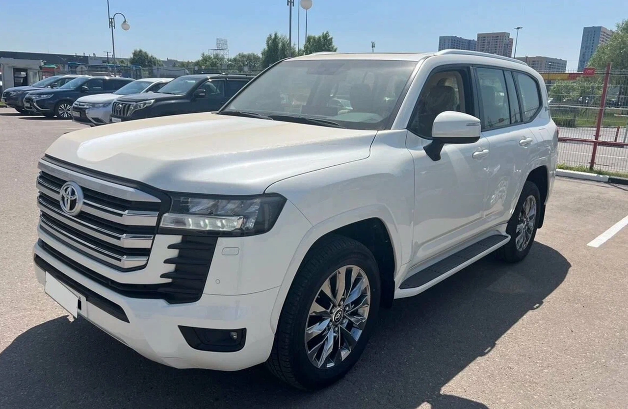 Toyota Land Cruiser 1 Vehicle gallery slider 1280 × 854