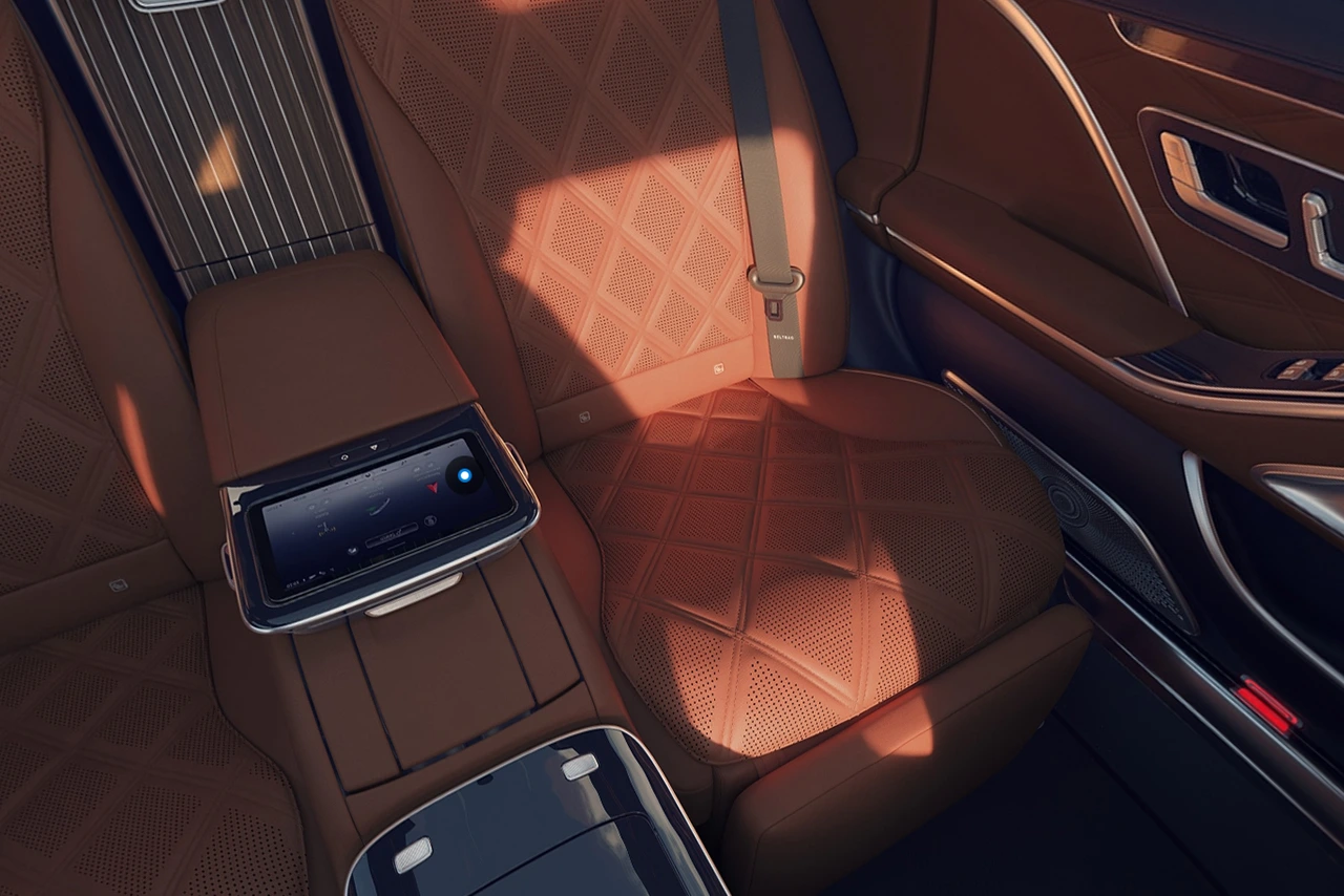 5 Vehicle Overview mercedes-benz-s-class-maybach Gallery Pics 1280 by 854