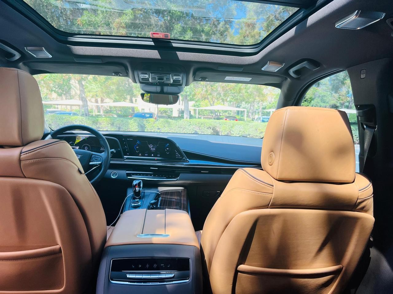 Book Cadillac Escalade Chauffeur Service Dubai