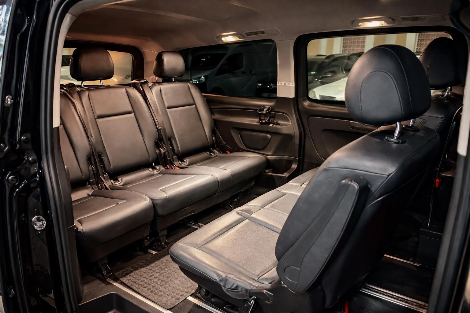 Mercedes-Benz V-Class Comfortable Family & Group Seating