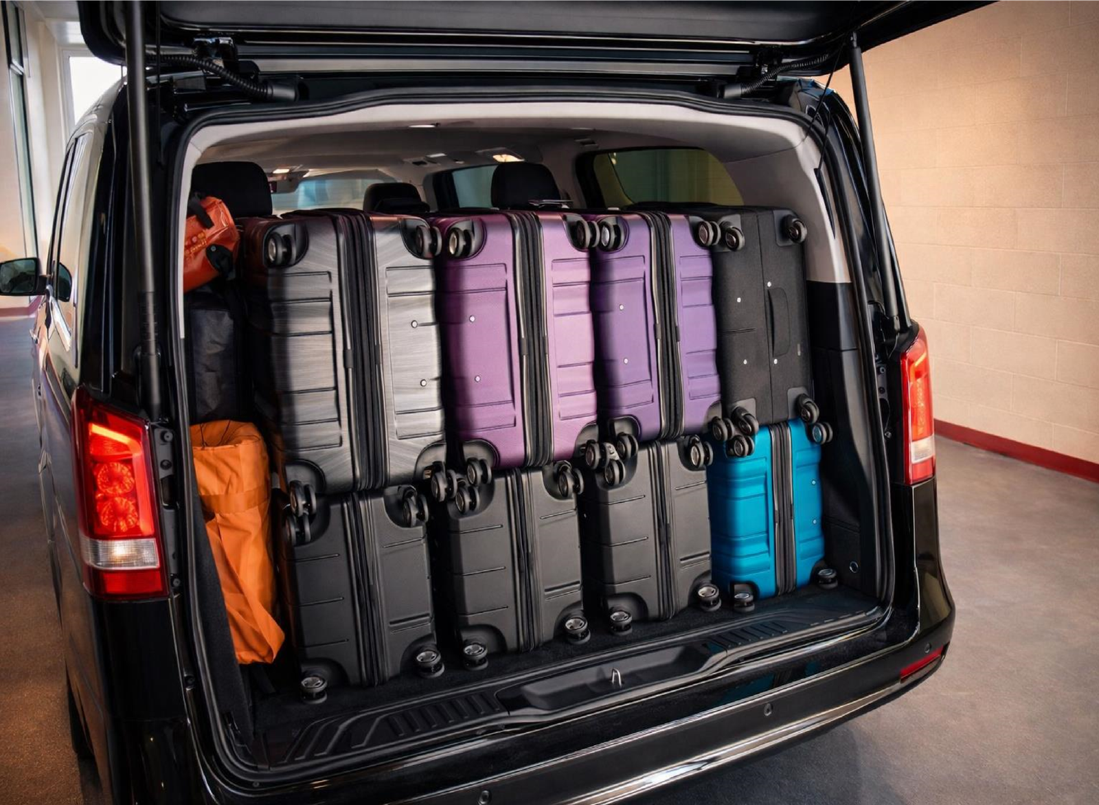 Mercedes-Benz V-Class Spacious Luggage Compartment